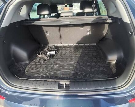 Синий Хендай Туксон, объемом двигателя 1.59 л и пробегом 32 тыс. км за 22000 $, фото 2 на Automoto.ua