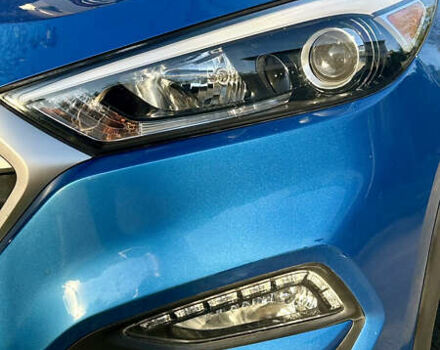 Синій Хендай Туксон, об'ємом двигуна 2 л та пробігом 60 тис. км за 17500 $, фото 24 на Automoto.ua