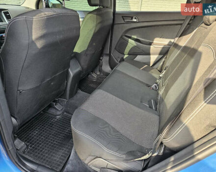 Синий Хендай Туксон, объемом двигателя 2 л и пробегом 150 тыс. км за 17999 $, фото 7 на Automoto.ua