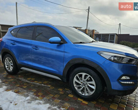 Синий Хендай Туксон, объемом двигателя 2 л и пробегом 150 тыс. км за 17999 $, фото 3 на Automoto.ua