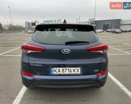 Хендай Туксон 2017 в Киеве на Automoto.ua Синий Хендай Туксон, объемом двигателя 2 л и пробегом 185 тыс. км за 17000 $, фото 8 на Automoto.ua