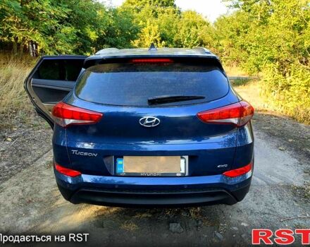 Синій Хендай Туксон, об'ємом двигуна 2 л та пробігом 162 тис. км за 18000 $, фото 1 на Automoto.ua