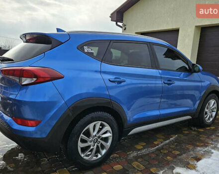 Синий Хендай Туксон, объемом двигателя 2 л и пробегом 150 тыс. км за 17999 $, фото 5 на Automoto.ua