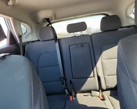 Синий Хендай Туксон, объемом двигателя 1.6 л и пробегом 72 тыс. км за 11000 $, фото 8 на Automoto.ua