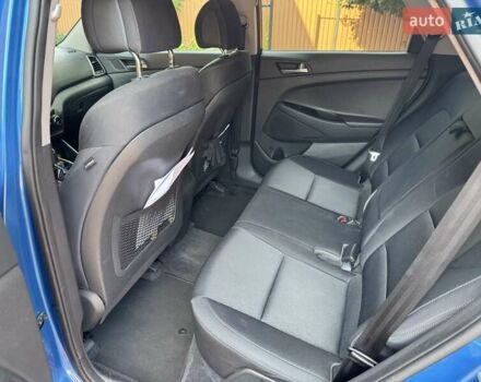 Синій Хендай Туксон, об'ємом двигуна 2 л та пробігом 92 тис. км за 17300 $, фото 10 на Automoto.ua