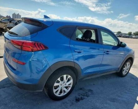 Синий Хендай Туксон, объемом двигателя 1.6 л и пробегом 72 тыс. км за 11000 $, фото 3 на Automoto.ua