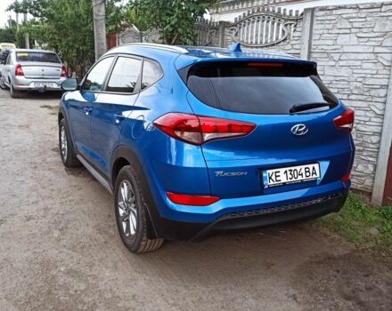 Синий Хендай Туксон, объемом двигателя 2 л и пробегом 99 тыс. км за 17000 $, фото 3 на Automoto.ua