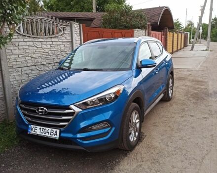 Синий Хендай Туксон, объемом двигателя 2 л и пробегом 99 тыс. км за 17000 $, фото 1 на Automoto.ua