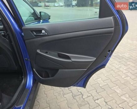 Синий Хендай Туксон, объемом двигателя 1.6 л и пробегом 176 тыс. км за 17800 $, фото 42 на Automoto.ua