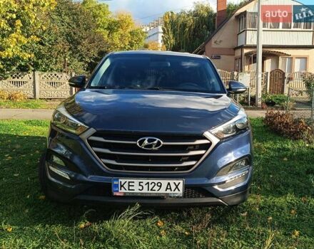 Синий Хендай Туксон, объемом двигателя 2 л и пробегом 83 тыс. км за 17700 $, фото 1 на Automoto.ua