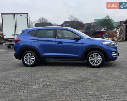 Синий Хендай Туксон, объемом двигателя 1.6 л и пробегом 176 тыс. км за 17800 $, фото 16 на Automoto.ua