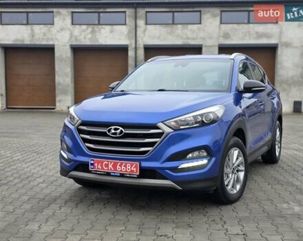 Синий Хендай Туксон, объемом двигателя 1.6 л и пробегом 176 тыс. км за 17800 $, фото 4 на Automoto.ua