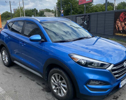 Синій Хендай Туксон, об'ємом двигуна 2 л та пробігом 121 тис. км за 17600 $, фото 2 на Automoto.ua