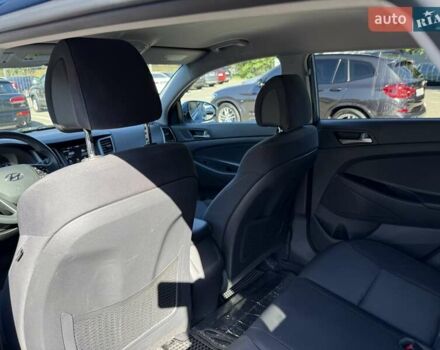 Синий Хендай Туксон, объемом двигателя 2 л и пробегом 108 тыс. км за 16300 $, фото 31 на Automoto.ua