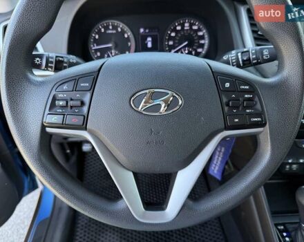 Синий Хендай Туксон, объемом двигателя 2 л и пробегом 108 тыс. км за 16300 $, фото 16 на Automoto.ua