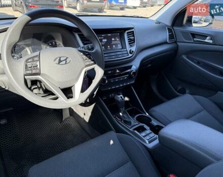 Синий Хендай Туксон, объемом двигателя 2 л и пробегом 108 тыс. км за 16300 $, фото 32 на Automoto.ua