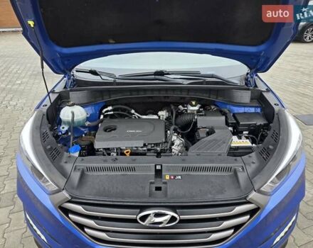 Синий Хендай Туксон, объемом двигателя 1.6 л и пробегом 176 тыс. км за 17800 $, фото 50 на Automoto.ua