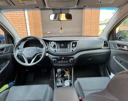 Синій Хендай Туксон, об'ємом двигуна 2 л та пробігом 92 тис. км за 17300 $, фото 7 на Automoto.ua