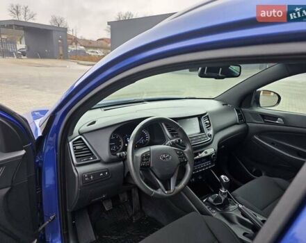 Синий Хендай Туксон, объемом двигателя 1.6 л и пробегом 176 тыс. км за 17800 $, фото 33 на Automoto.ua