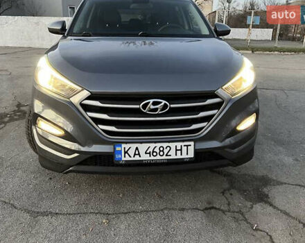 Синій Хендай Туксон, об'ємом двигуна 2 л та пробігом 120 тис. км за 20500 $, фото 7 на Automoto.ua