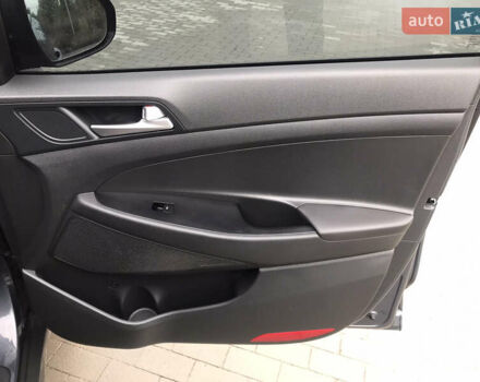 Синий Хендай Туксон, объемом двигателя 2 л и пробегом 145 тыс. км за 21600 $, фото 55 на Automoto.ua