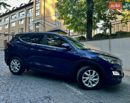 Хендай Туксон 2019 у Києві на Automoto.ua Синій Хендай Туксон, об'ємом двигуна 2 л та пробігом 55 тис. км за 20900 $, фото 71 на Automoto.ua