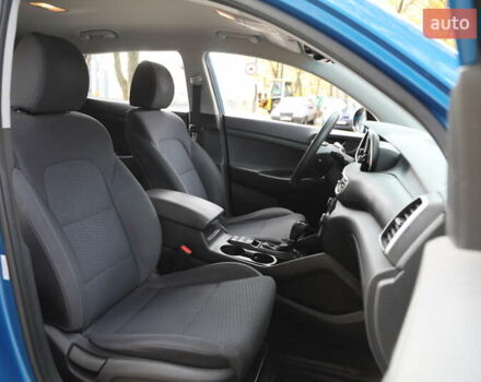 Синій Хендай Туксон, об'ємом двигуна 2.4 л та пробігом 109 тис. км за 17000 $, фото 10 на Automoto.ua