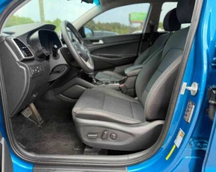 Синий Хендай Туксон, объемом двигателя 2 л и пробегом 99 тыс. км за 5500 $, фото 14 на Automoto.ua