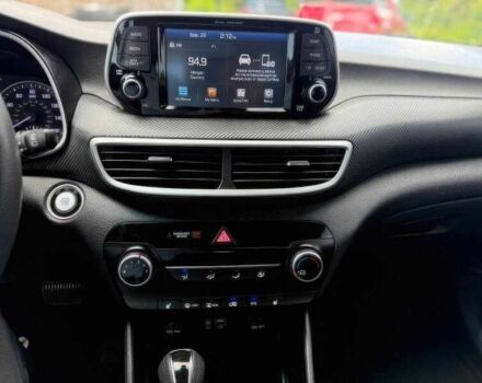 Синий Хендай Туксон, объемом двигателя 2 л и пробегом 99 тыс. км за 5500 $, фото 9 на Automoto.ua