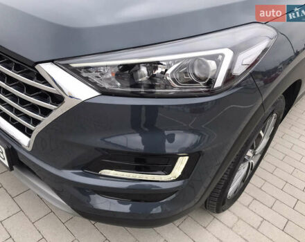 Синий Хендай Туксон, объемом двигателя 2 л и пробегом 145 тыс. км за 21600 $, фото 6 на Automoto.ua