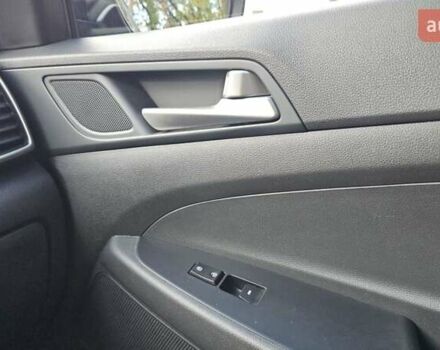 Хендай Туксон 2019 в Черновцах на Automoto.ua Синий Хендай Туксон, объемом двигателя 2 л и пробегом 46 тыс. км за 18500 $, фото 29 на Automoto.ua