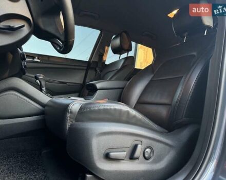 Синий Хендай Туксон, объемом двигателя 2 л и пробегом 136 тыс. км за 23200 $, фото 18 на Automoto.ua