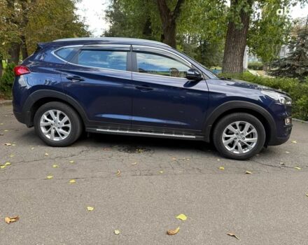 Синий Хендай Туксон, объемом двигателя 2 л и пробегом 48 тыс. км за 22740 $, фото 3 на Automoto.ua