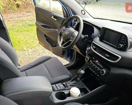 Хендай Туксон 2019 в Черновцах на Automoto.ua Синий Хендай Туксон, объемом двигателя 2 л и пробегом 46 тыс. км за 18500 $, фото 7 на Automoto.ua