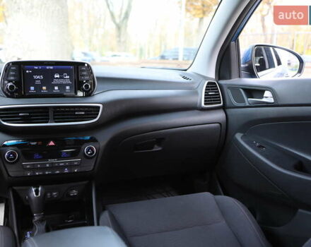 Синій Хендай Туксон, об'ємом двигуна 2.4 л та пробігом 109 тис. км за 17000 $, фото 13 на Automoto.ua