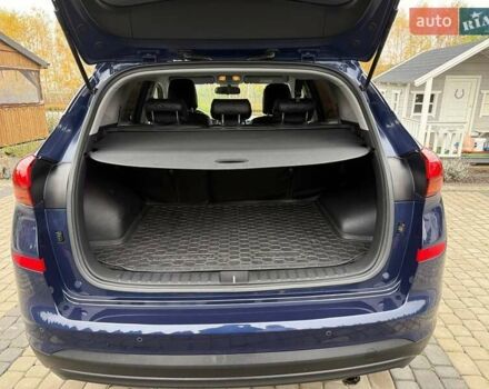Синий Хендай Туксон, объемом двигателя 2 л и пробегом 43 тыс. км за 24000 $, фото 12 на Automoto.ua