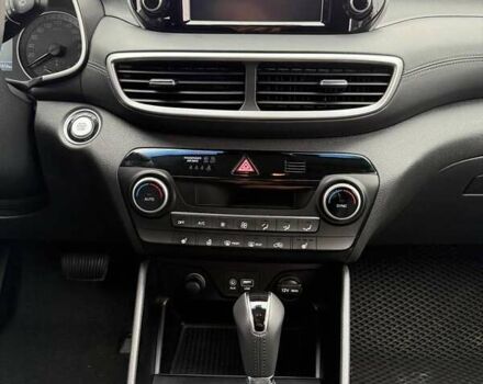 Синий Хендай Туксон, объемом двигателя 2 л и пробегом 43 тыс. км за 24000 $, фото 21 на Automoto.ua