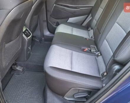 Синий Хендай Туксон, объемом двигателя 1.6 л и пробегом 182 тыс. км за 20400 $, фото 18 на Automoto.ua