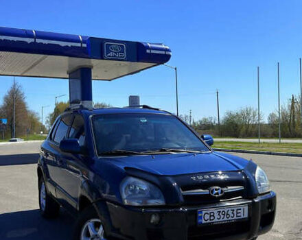 Синий Хендай Туксон, объемом двигателя 2 л и пробегом 320 тыс. км за 6300 $, фото 1 на Automoto.ua