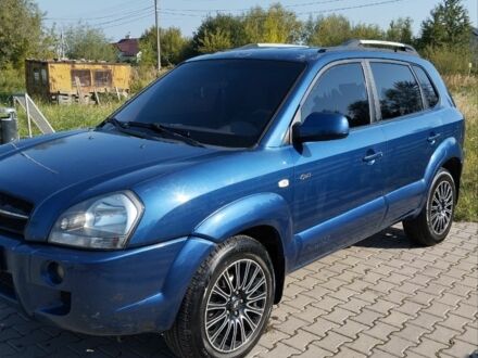 Хендай Туксон 2004 у Самборе на Automoto.ua Синій Хендай Туксон, об'ємом двигуна 2 л та пробігом 310 тис. км за 6500 $, фото 1 на Automoto.ua