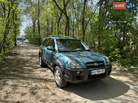 Хендай Туксон 2004 в Киеве на Automoto.ua Синий Хендай Туксон, объемом двигателя 1.99 л и пробегом 272 тыс. км за 6500 $, фото 1 на Automoto.ua