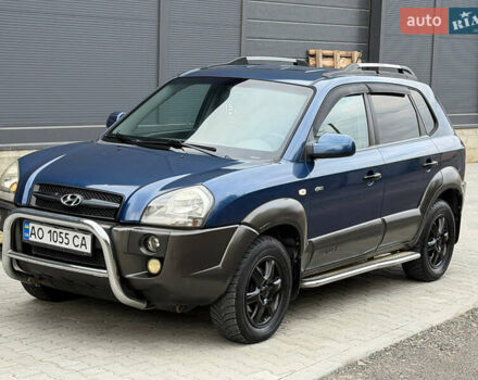 Хендай Туксон 2004 в Ужгороде на Automoto.ua Синий Хендай Туксон, объемом двигателя 2.66 л и пробегом 320 тыс. км за 6900 $, фото 1 на Automoto.ua