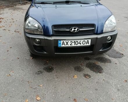 Синій Хендай Туксон, об'ємом двигуна 2 л та пробігом 231 тис. км за 7700 $, фото 1 на Automoto.ua