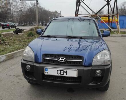Синий Хендай Туксон, объемом двигателя 2 л и пробегом 225 тыс. км за 7300 $, фото 1 на Automoto.ua