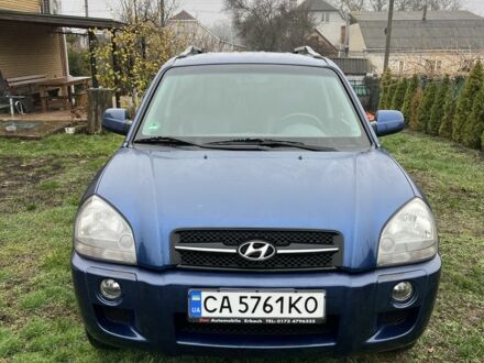 Синий Хендай Туксон, объемом двигателя 2 л и пробегом 135 тыс. км за 7450 $, фото 1 на Automoto.ua