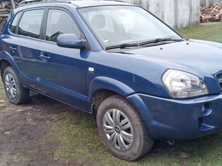 Хендай Туксон 2006 в Буске на Automoto.ua Синий Хендай Туксон, объемом двигателя 1.98 л и пробегом 198 тыс. км за 7300 $, фото 1 на Automoto.ua