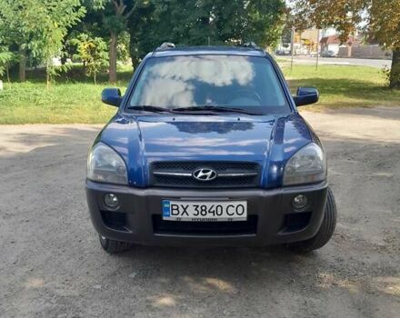 Синій Хендай Туксон, об'ємом двигуна 1.99 л та пробігом 175 тис. км за 7600 $, фото 1 на Automoto.ua