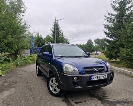 Синій Хендай Туксон, об'ємом двигуна 2 л та пробігом 200 тис. км за 7300 $, фото 1 на Automoto.ua