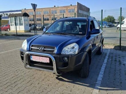 Синій Хендай Туксон, об'ємом двигуна 2 л та пробігом 158 тис. км за 8500 $, фото 1 на Automoto.ua