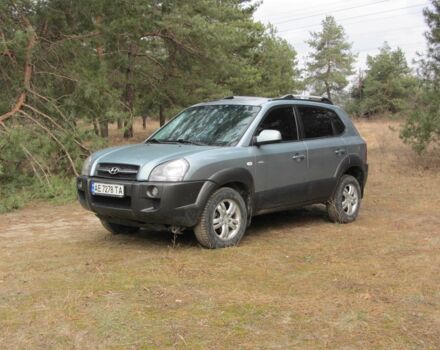 Синій Хендай Туксон, об'ємом двигуна 2 л та пробігом 180 тис. км за 8000 $, фото 1 на Automoto.ua
